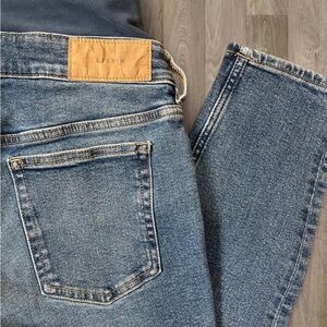 H&M Maternity Jeans Small